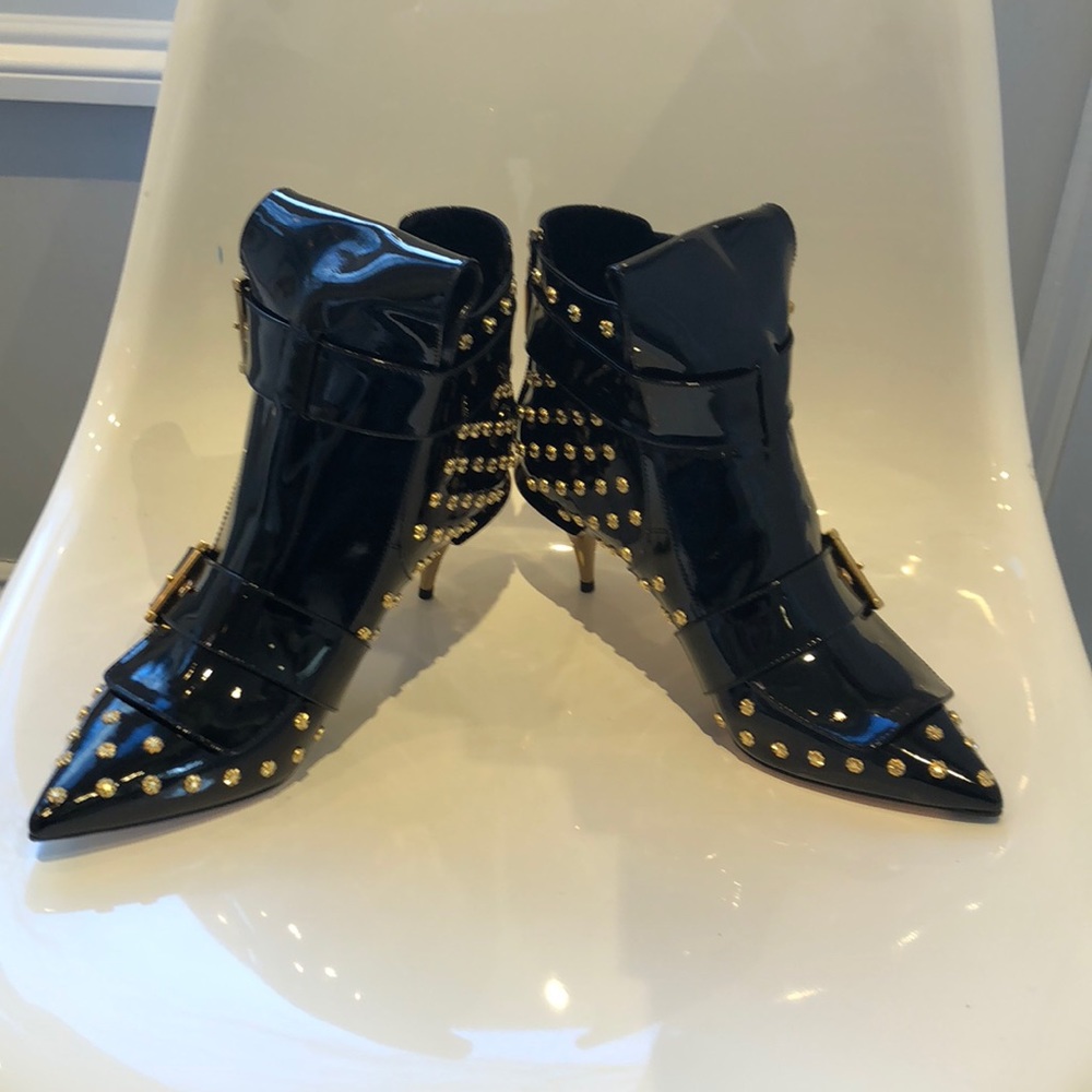 SOLD!!! NIB Alexander McQueen patent/gold boot. 9 - Picture 3 of 8